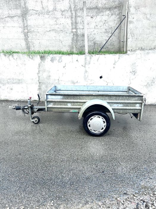 Atrelado com travão de inércia 750kg