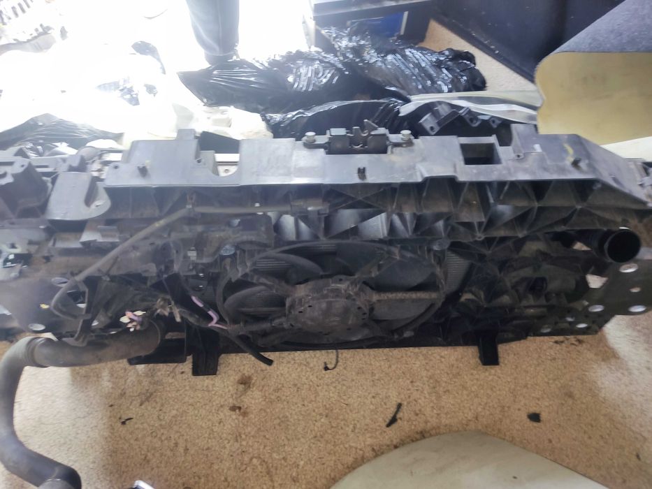 pas przód z chłodnicami komplet  renault scenic 3 lift tce