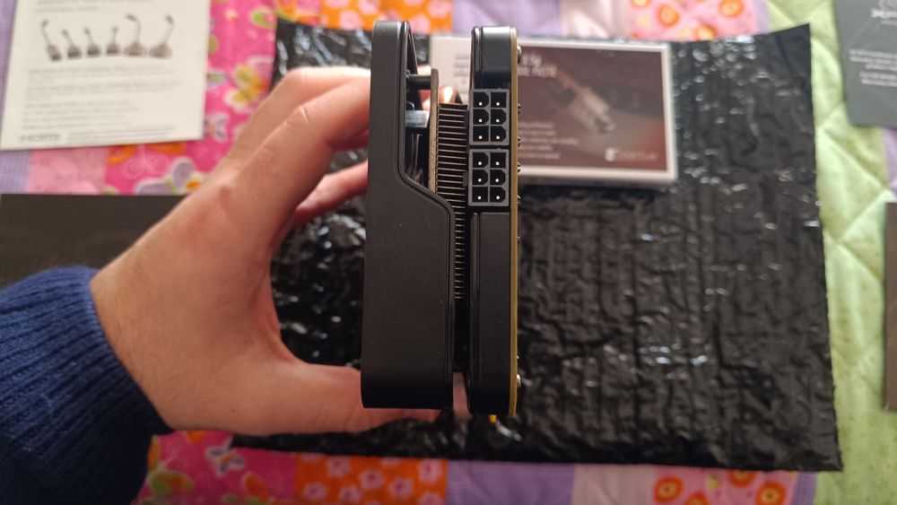 Placa Gráfica XFX R9 270X 2Gb