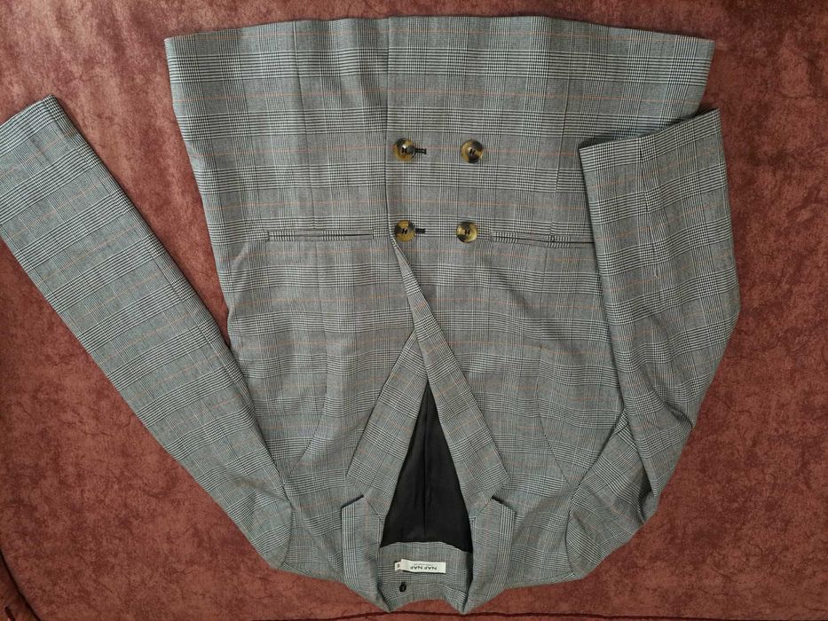 Casaco de senhora, Naf Naf