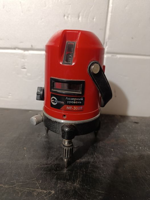 Лазерний рівень.