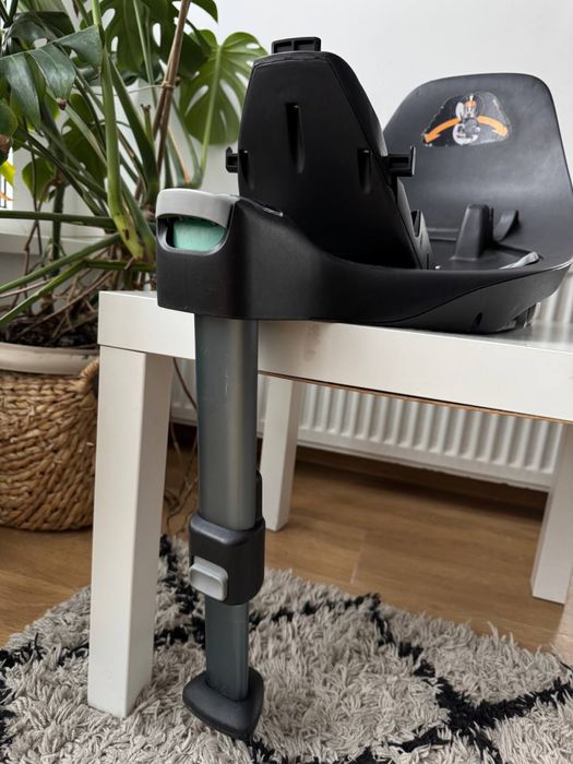 автолюлька cybex cloud z i-size з базою isofix