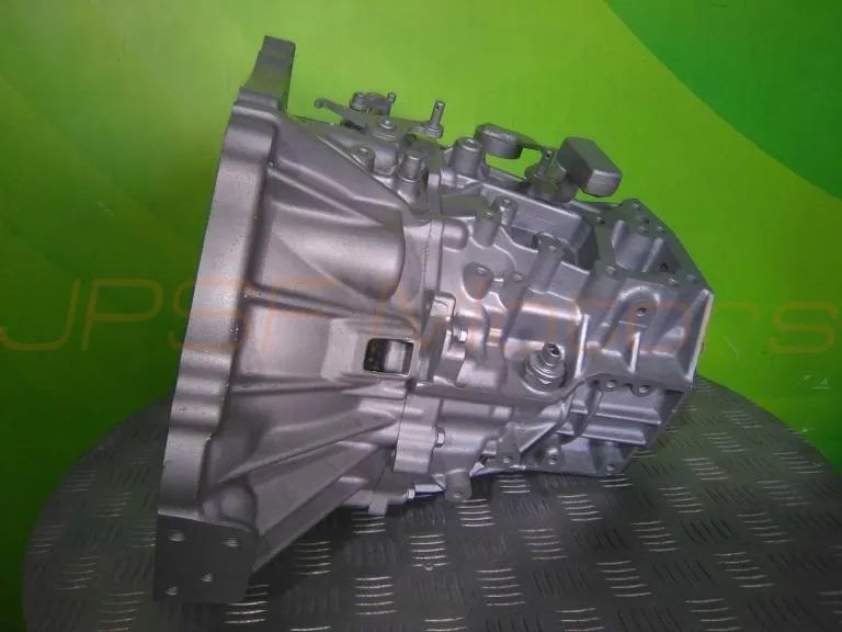 Caixa de Velocidades Toyota Auris 1.6i C101G210 - RECONDICIONADA