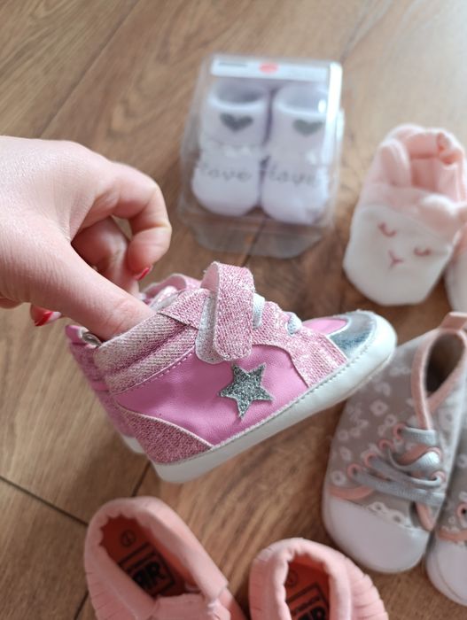 Niechodki buciki niemowlęce