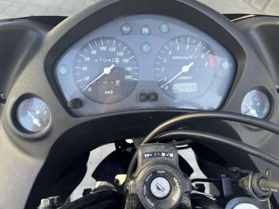 Продам Honda Transalp 650