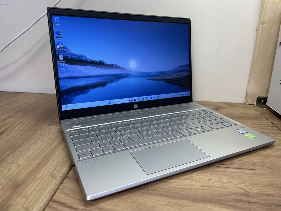 N*y様 HP Pavilion 15-cs3075TX Core i7 【美品 hp pavilion 15 cs - купити ноутбуки - Ціна на OLX.ua