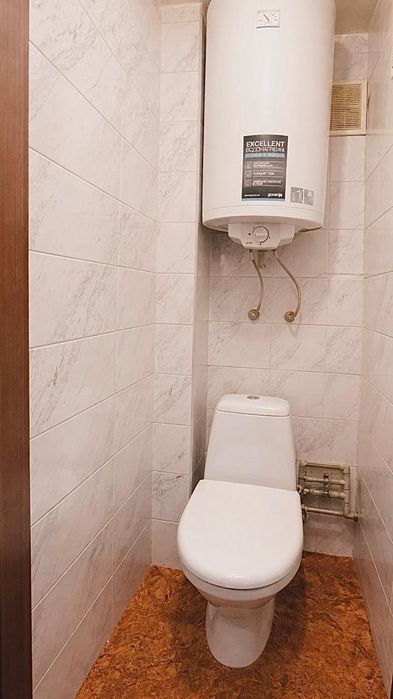 Продам 2к. квартиру Проспект Красной калины 35 .