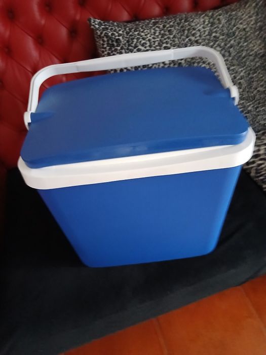 Geladeira para praia ou campismo  completamente nova sem usar