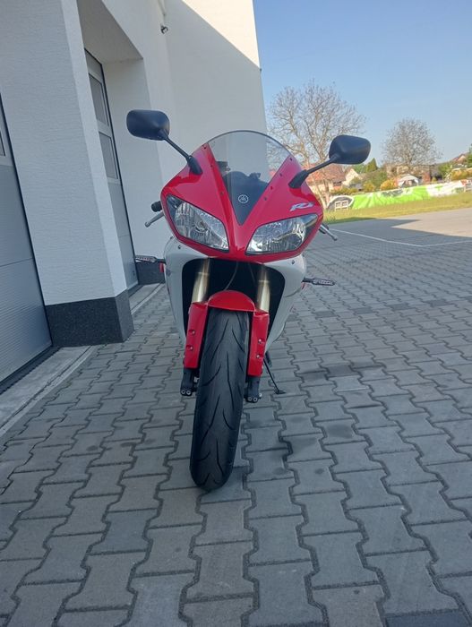 Yamaha YZF-R1 RN09 Świetny stan