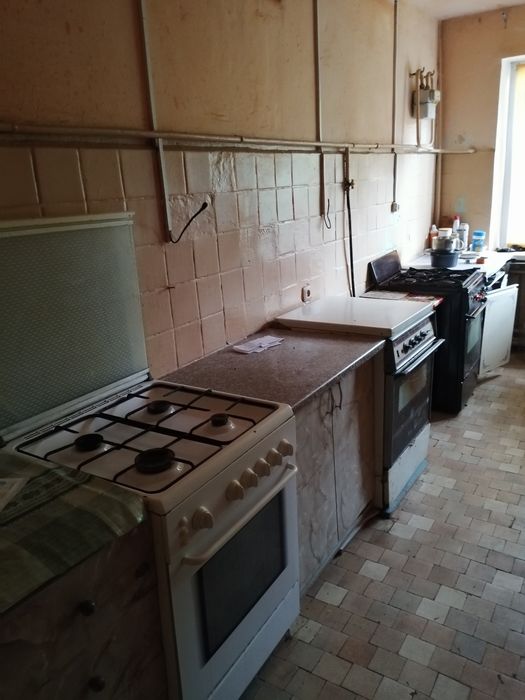 Продаж 2-х кімнат в гуртожитку