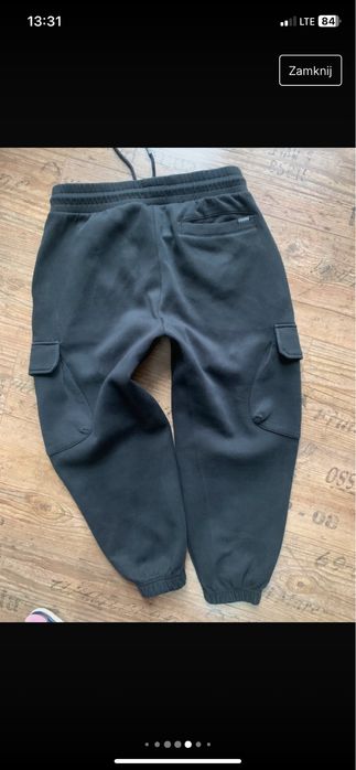 Spodnie dresowe Joggery Cropp XS/S