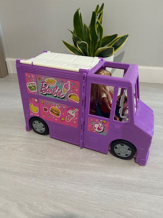 Kamper, samochód  Barbie