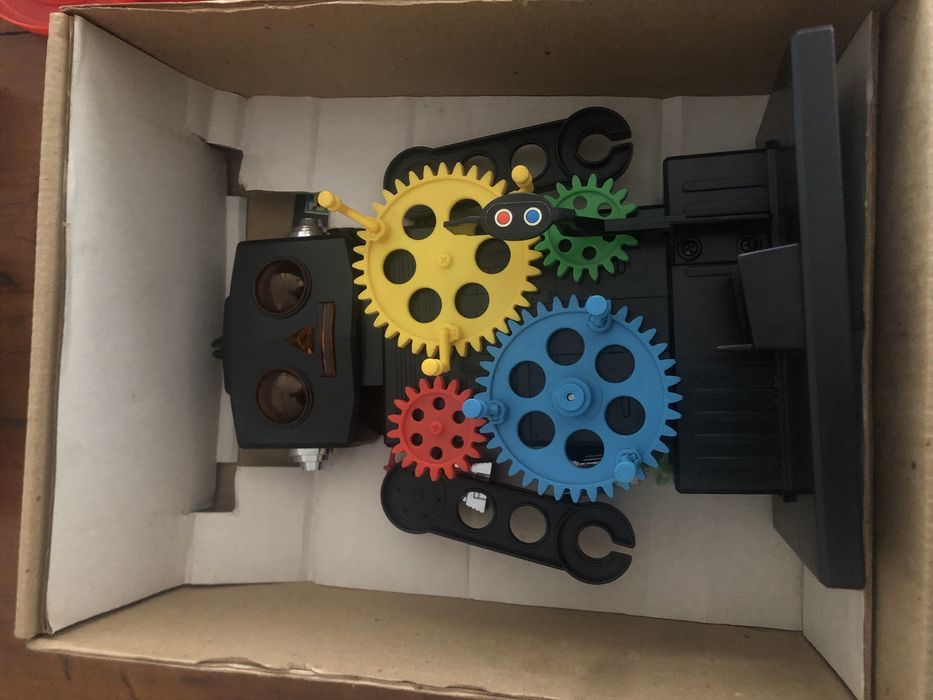 Antigo Brinquedo Kingsman Robot Machine