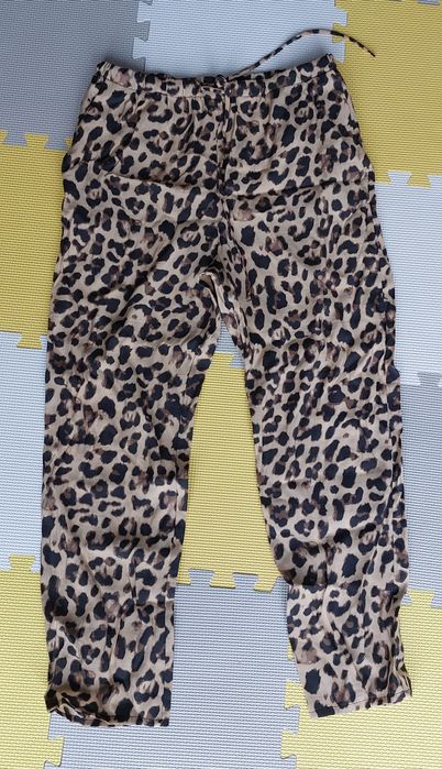 Spodnie szarawary ZARA rozmiar S panterka