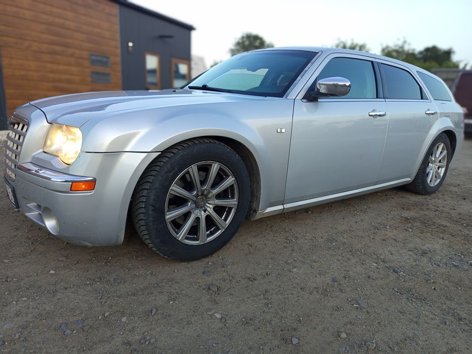 Chrysler 300C 3,5v6B+G,automat ,klima.