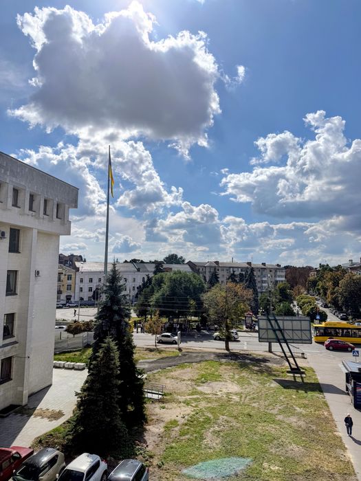 Продаж 2 кім. квартирі в Центрі міста 64м2 вул. Стрітенська