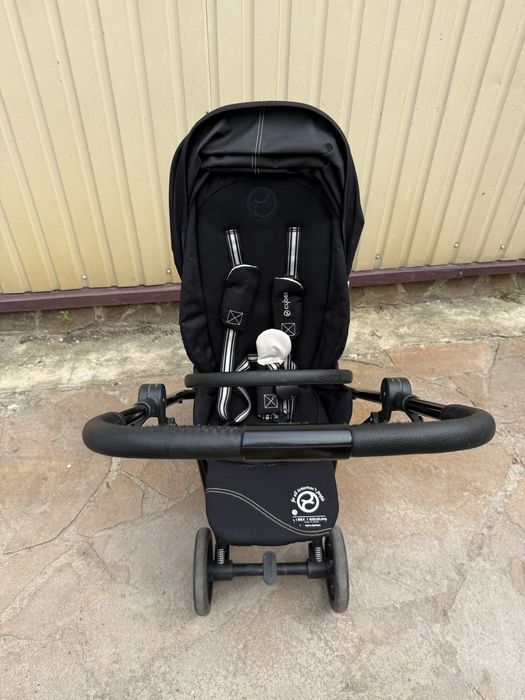 Прогулянкова коляска Cybex