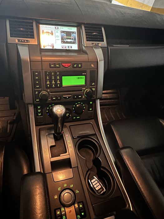 Range Rover Sport 2.7 TDV6 HSE Nacional IUC antigo, poucos kms