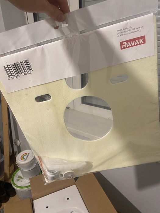 Miska WC Ravak + mata wygłuszająca GRATIS