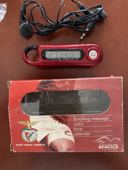 rádio com auscultadores Benfica original,aparador nasal