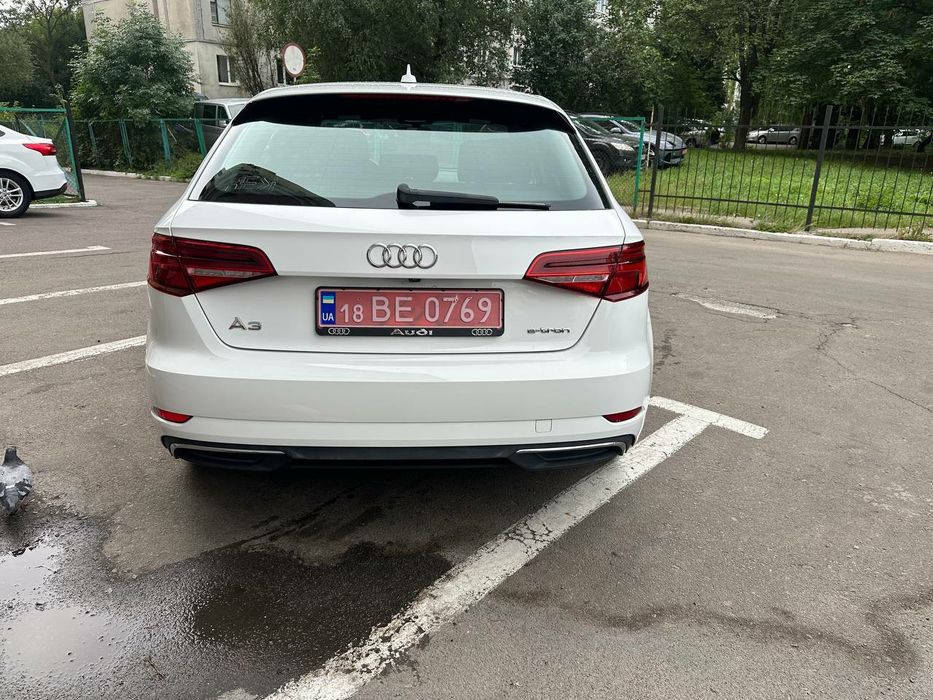 Audi A3 e-tron PHEV 2017