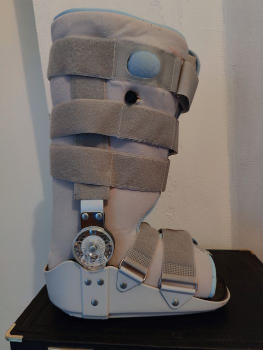 Orteza stopowo-goleniowa Qmed Silver Line M