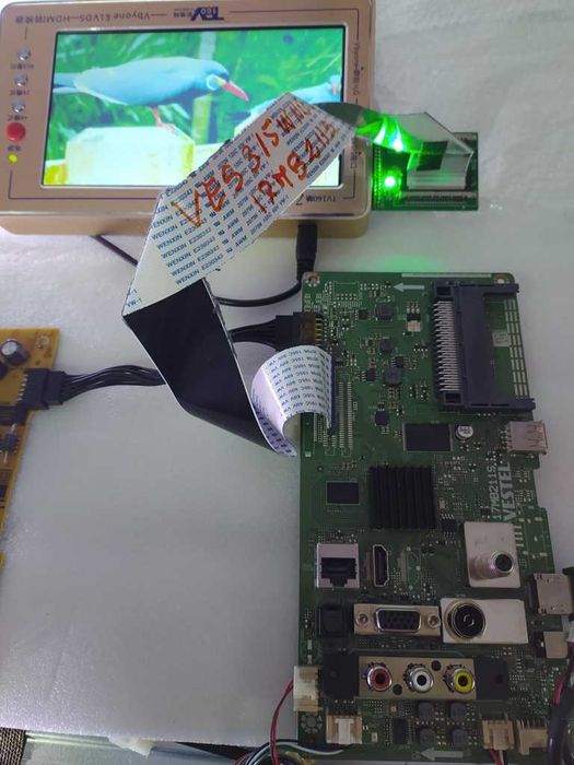 17MB211S 32HE2100 Hitachi main board