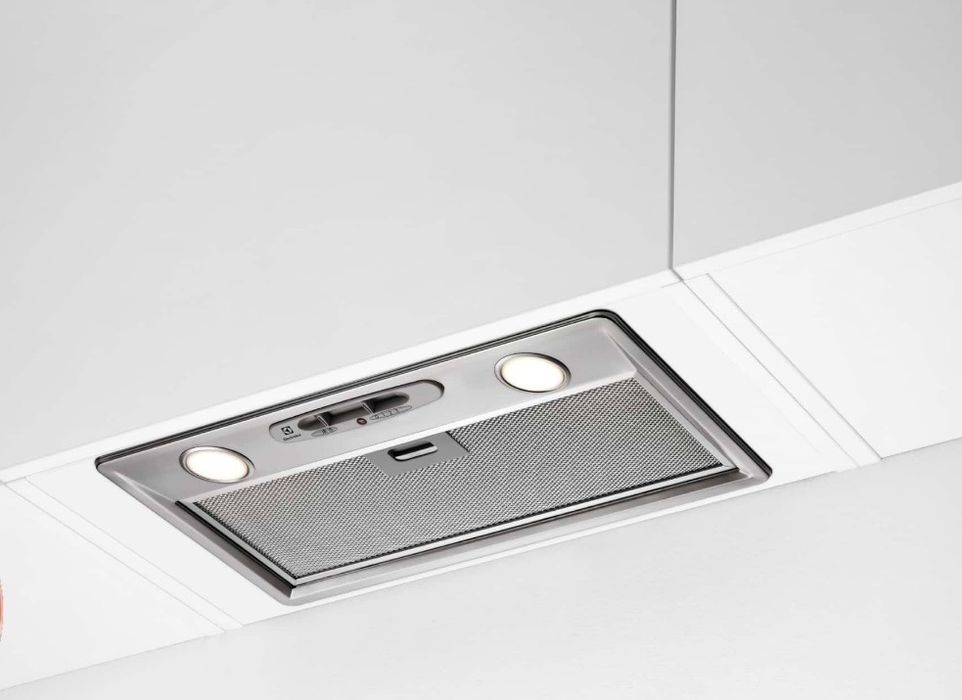 Витяжка вбудована Electrolux LFG525S