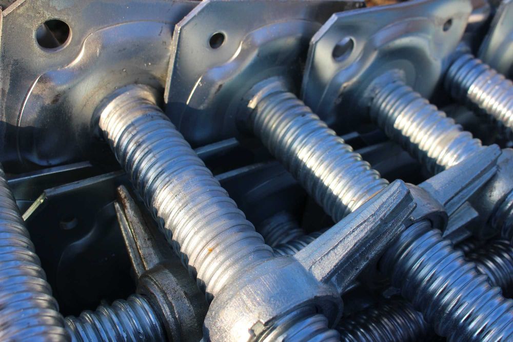 Rusztowanie elewacyjne szczytowe plettac 12x8m powierzchnia rob 84m2