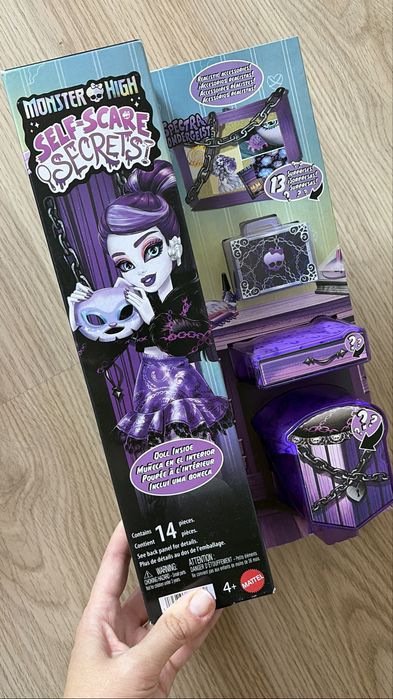 Лялька Monster High Спектра