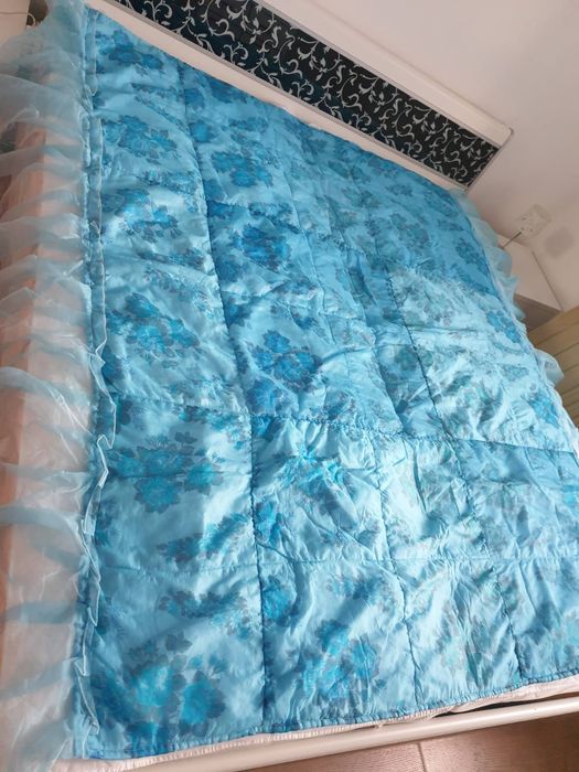 Покривала на ліжко