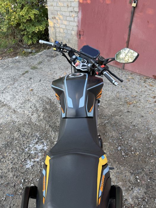 Продам Mustang st 200