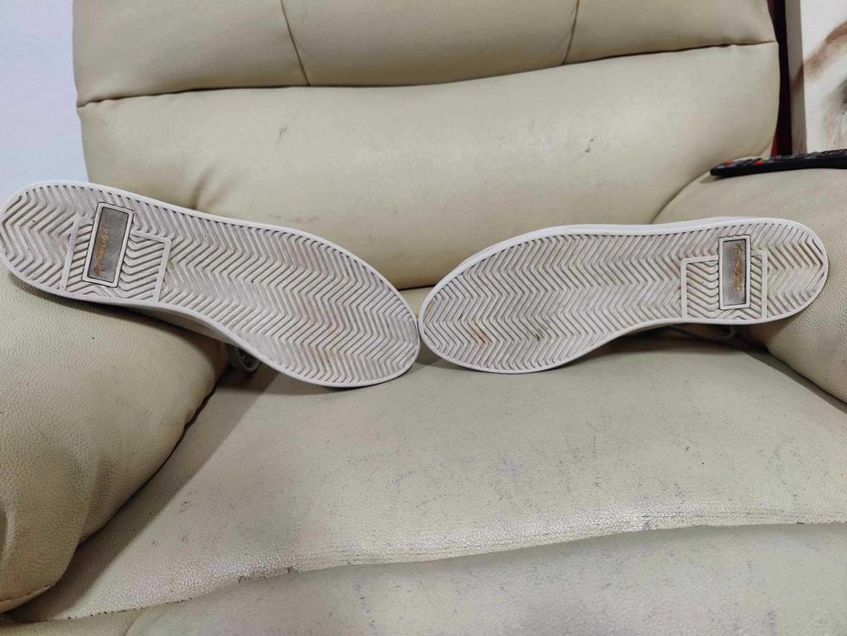 Adidas Sleek tam. 42 em excelente estado