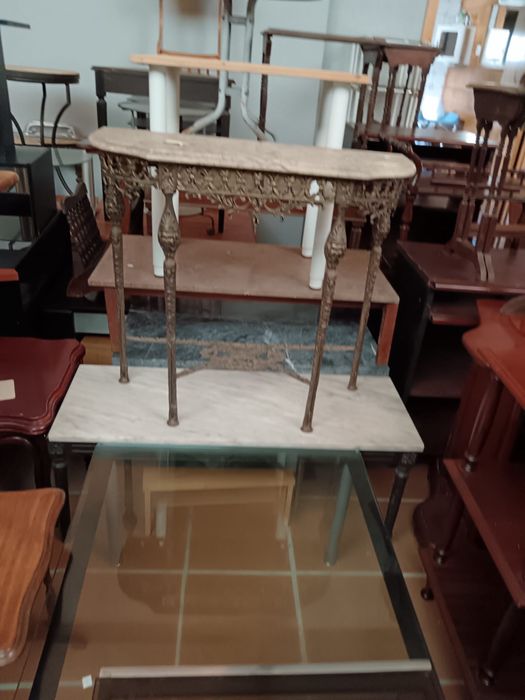 Mesinhas de centro