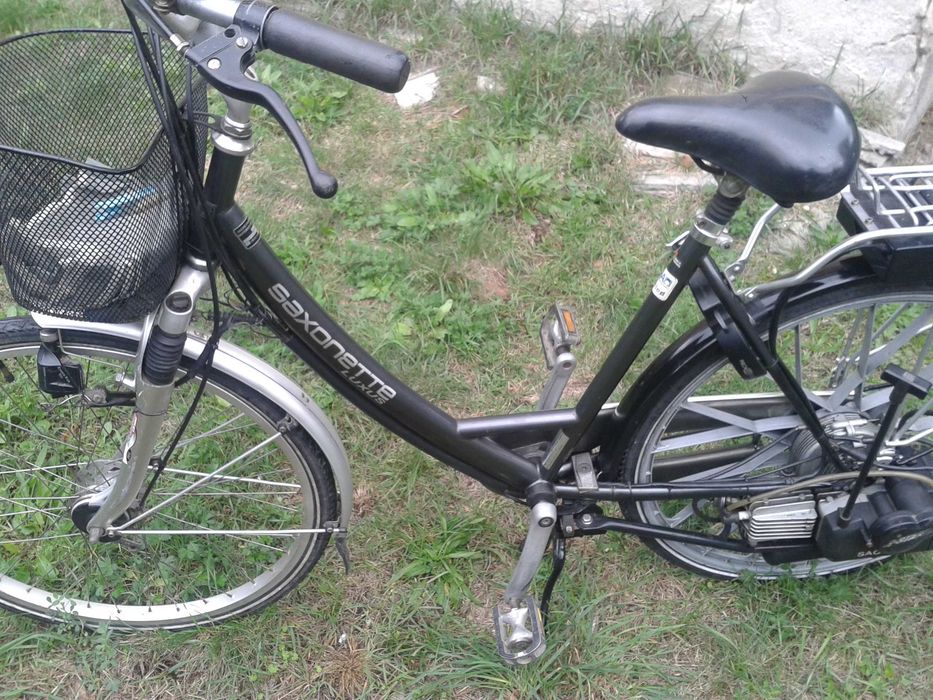Rower z silnikiem spalinowy Sachs 301 a naprawa silników i gażników