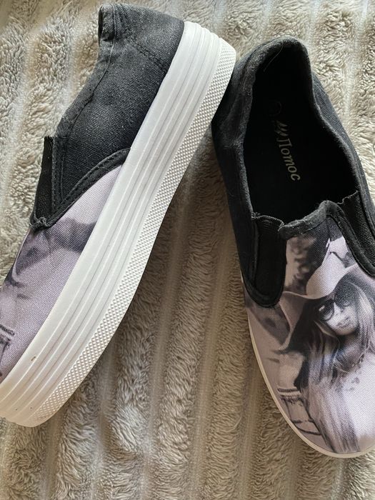 Мокасини на товстій підошві 37 розмір