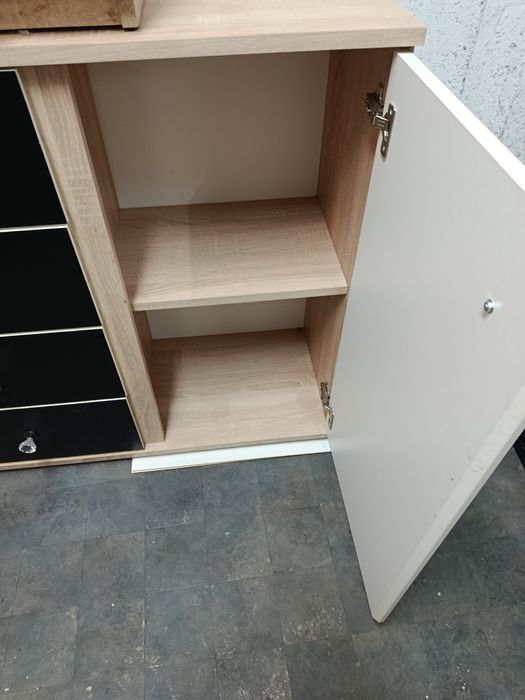 Komoda czarna z szafkami nocnymi