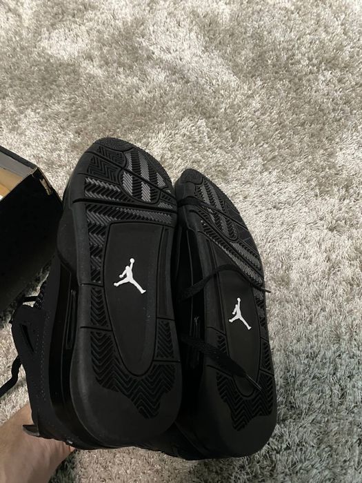 Кросівки  Air Jordan 4 Black Cat