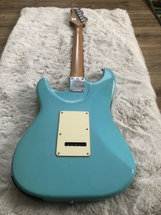 Mooer GTRS S800 - kolor Sonic Blue - inteligentna e-gitara