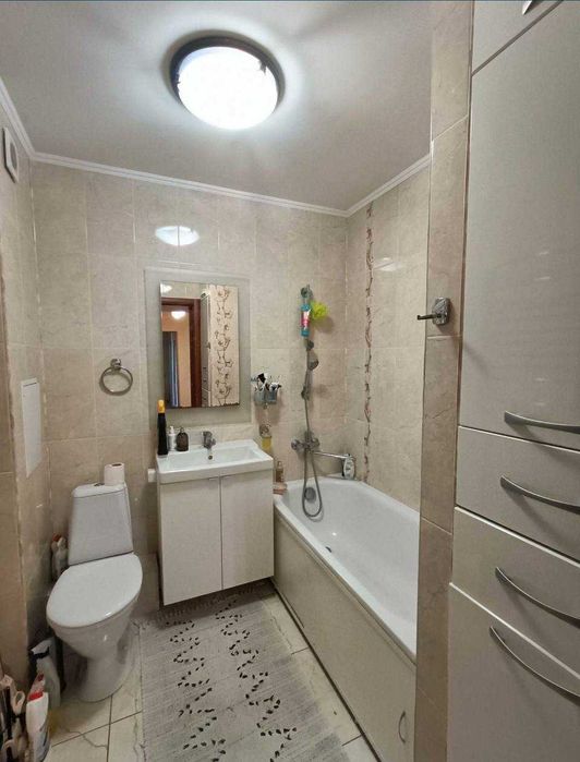 Продам 2 кімн. 54 м2 ЖМ Перемога (б. Слави) ТОП ЛОКАЦІЯ ремонт