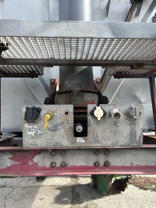 Напівпричіп самоскид Langendorf