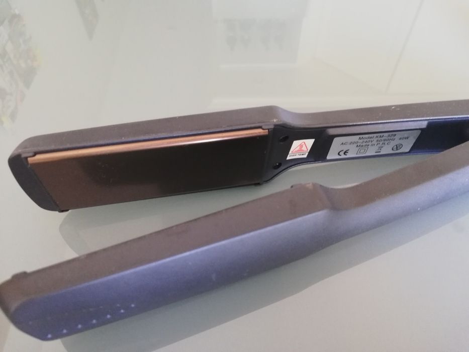 Alisador de cabelo Kemei KM-329