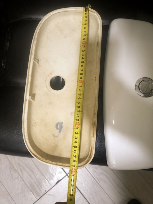 Кришка для бачка унітазу