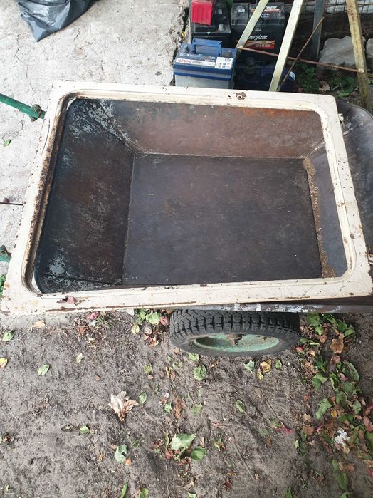 Продам рамку на кабіну юмз трахтора,бокове.