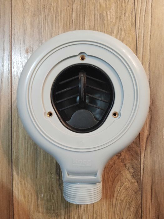 Syfon do brodzika Roca