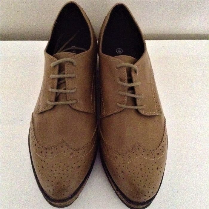 Sapatos oxford NOVOS