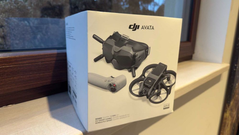 Dron DJI Avata Fly Smart Combo (DJI GOGGLES V2)
