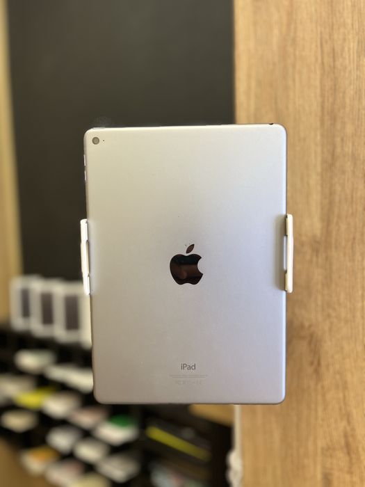 планшет Apple iPad 5 покоління 2018 128gb 9.7 Space Gray з гарантією