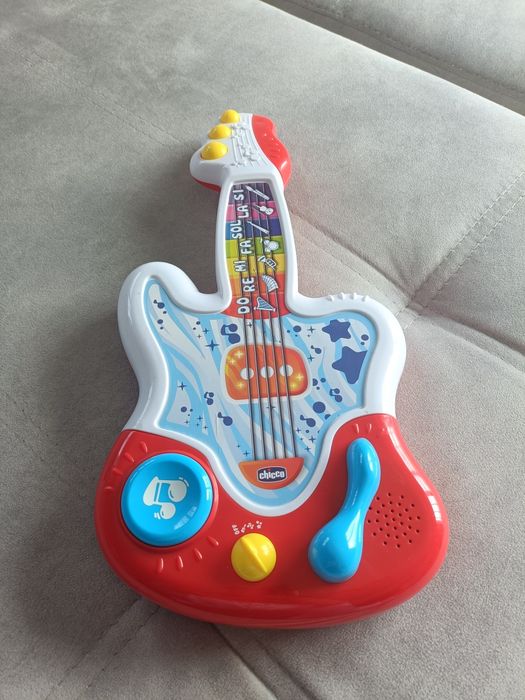 Guitarra marca Chicco