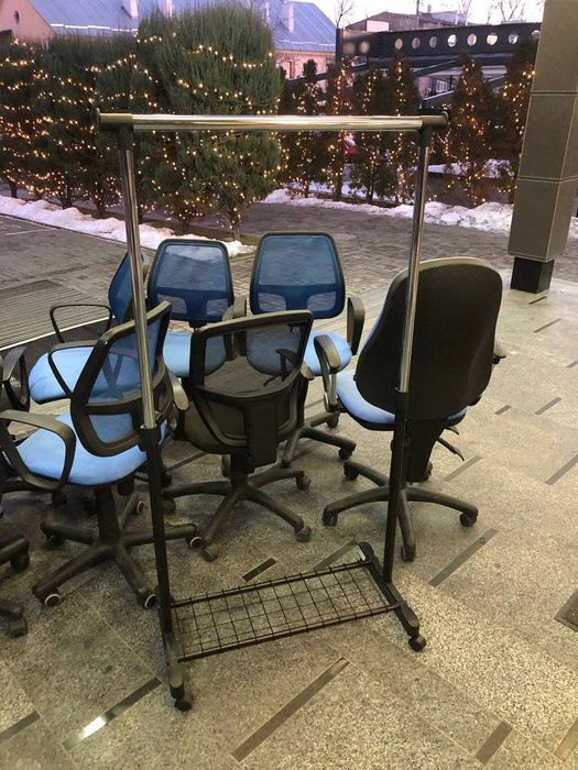 вживані меблі не дорого, столи, сейфи,крісла офіс,тумби, LOFT,дивани